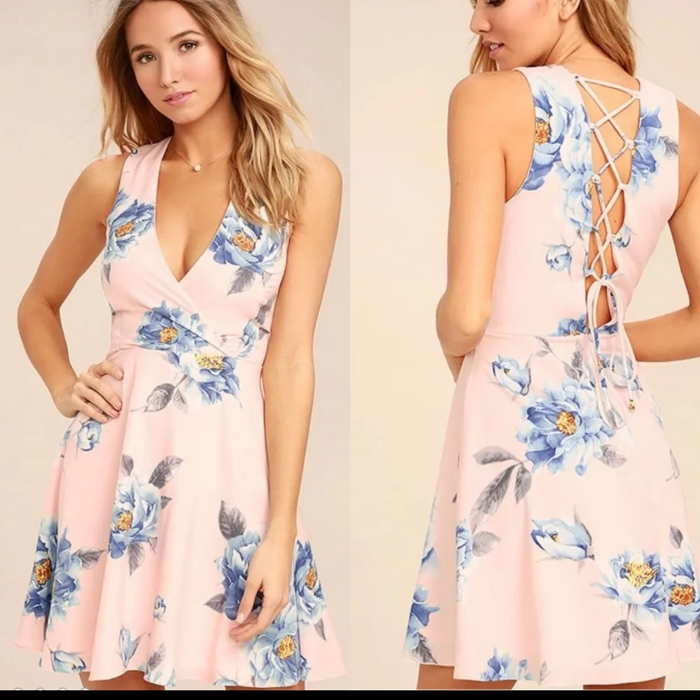 Lulu's Dress Size Small - Picture 2 of 14